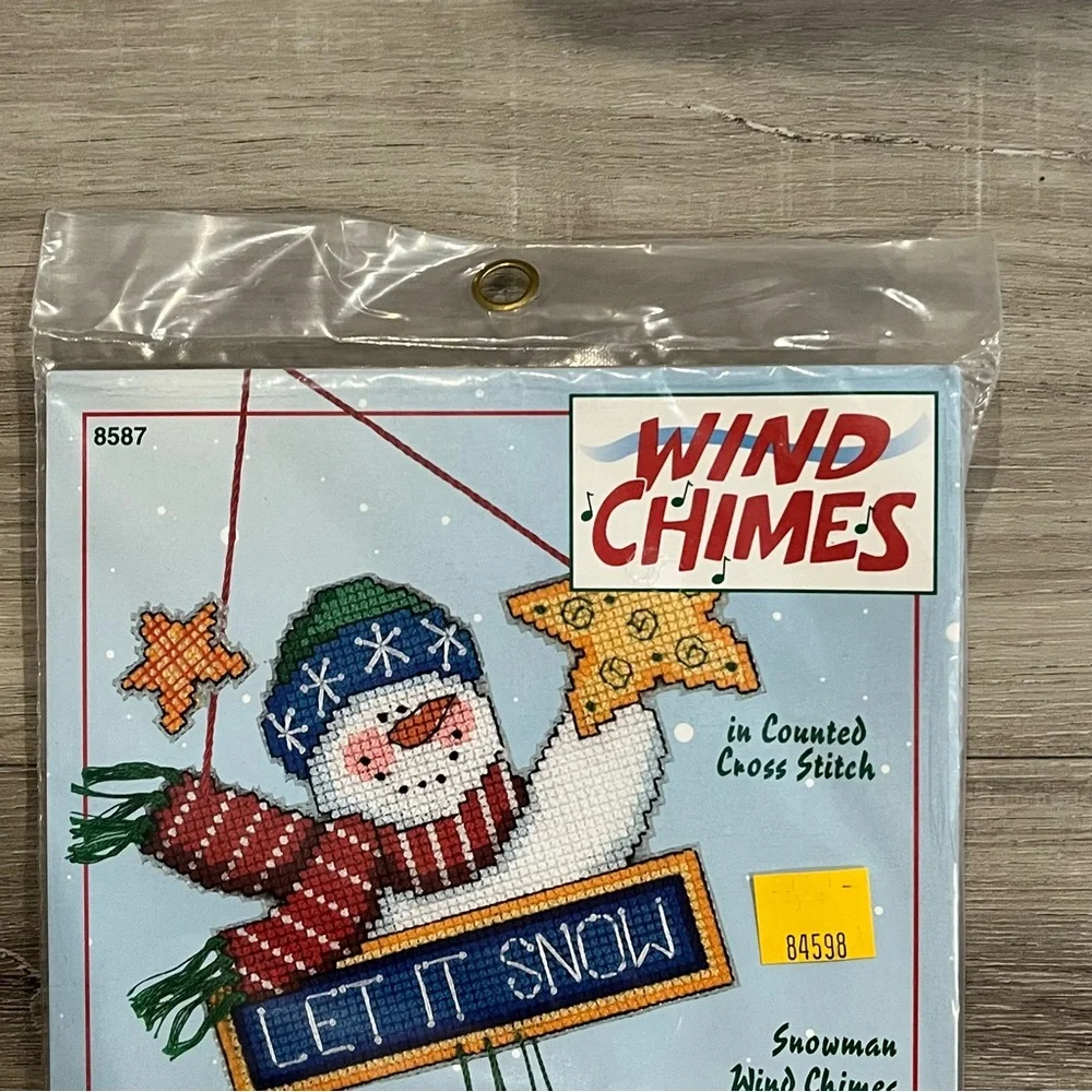 NWT Dimensions Wind Chimes Snowman Counted Cross Stitch Kit - Picture 5 of 10